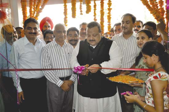 J&K Bank opens Business Unit at GoleGujral