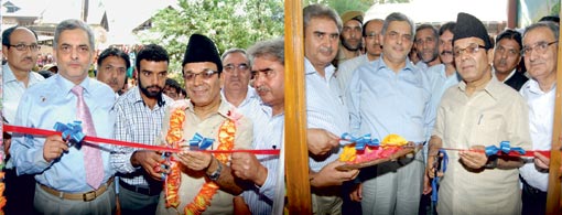 Finance minister inaugurates 2 Business Units in Budgam<BR><i>J&K Bank shows how big business is done in small localities – Rather</i>